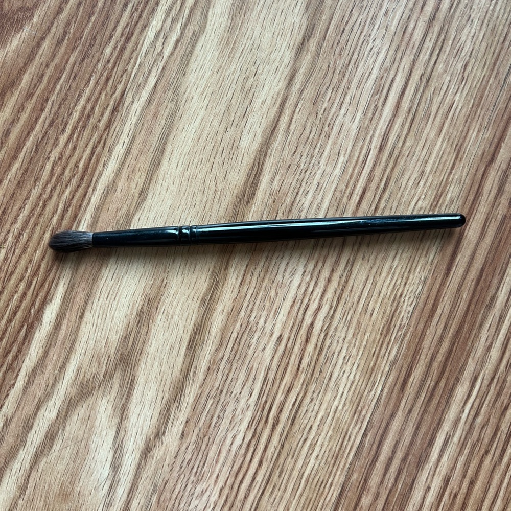 Original Wayne Goss eye brush